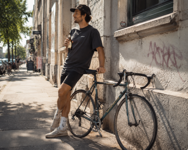 Moritz und Timo entspannt nach der Radtour