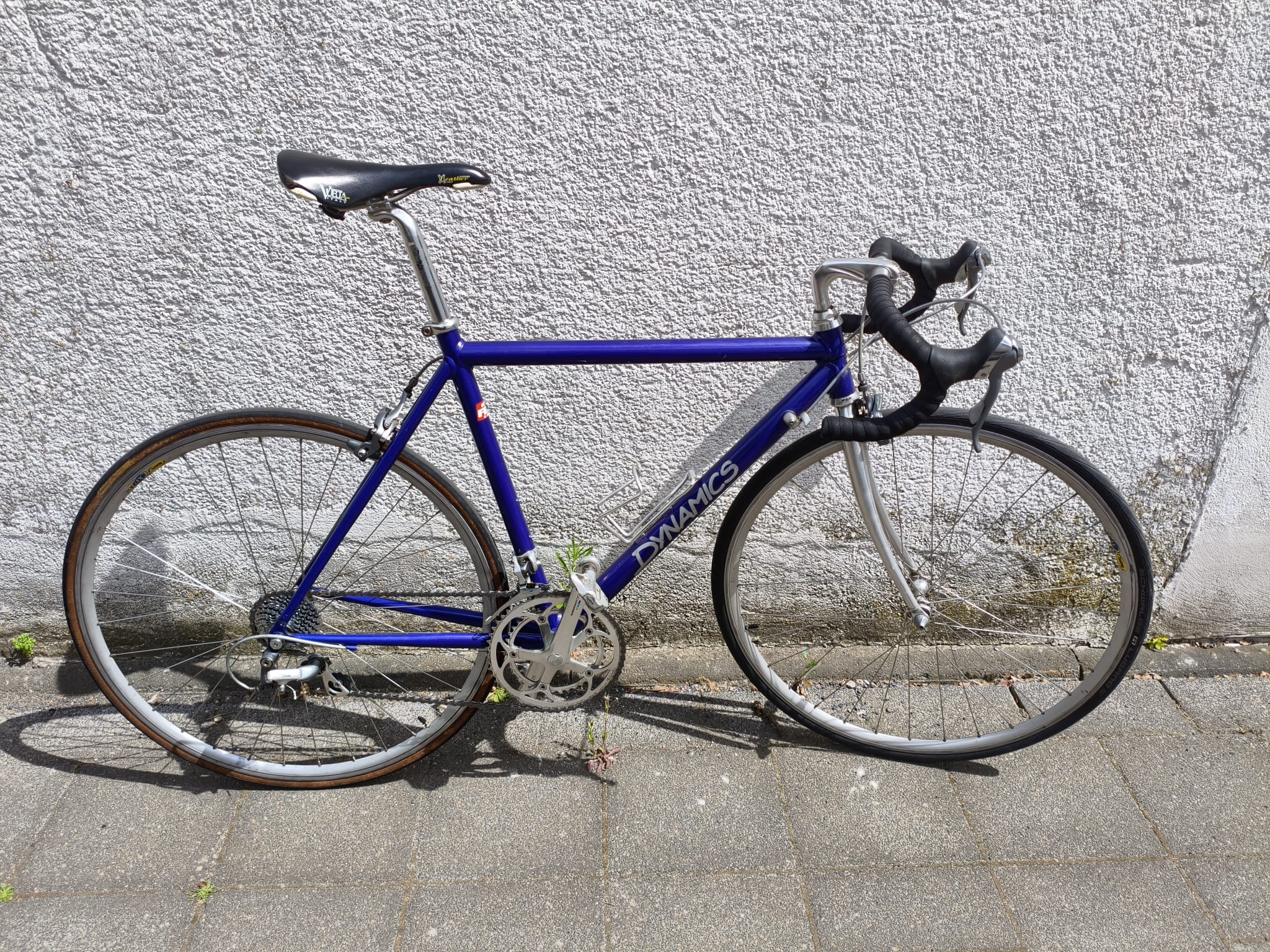 Dynamics RH 54, 600 tricolor STI komplett